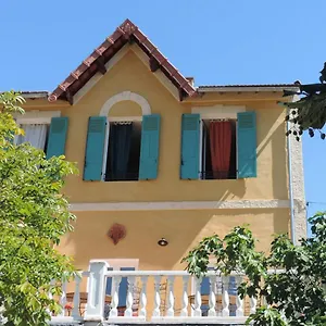 *** Bed & Breakfast 1001 Ocres Frankrijk